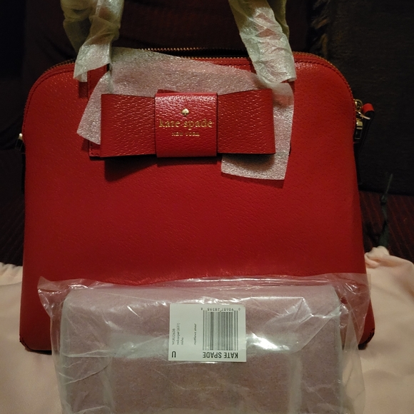 Small Kate Spade - Picture 4 of 5